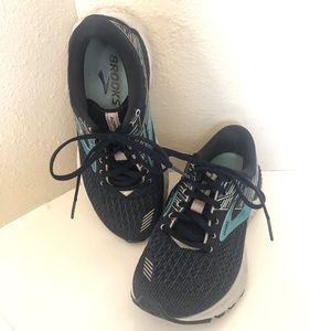 Brooks Running shoes